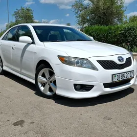 Toyota Camry 2010