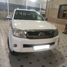 Toyota Hilux 2010