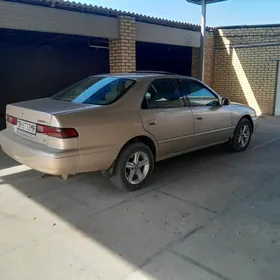 Toyota Camry 1998