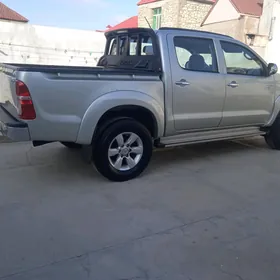 Toyota Hilux 2014