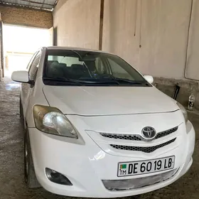 Toyota Yaris 2006