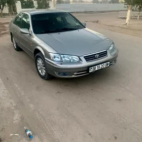 Toyota Camry 1998