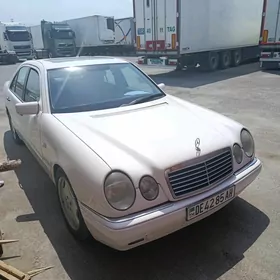 Mercedes-Benz E420 1997