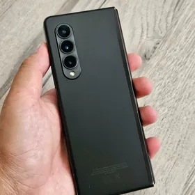 Samsung Z Fold 3. 12/256gb