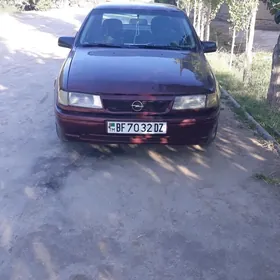 Opel Vectra 1992