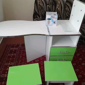 Mebel dyrnak stol