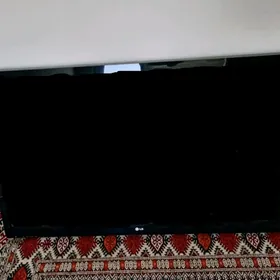 LG TELEWIZOR 42LIK