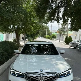 BMW 330 2020