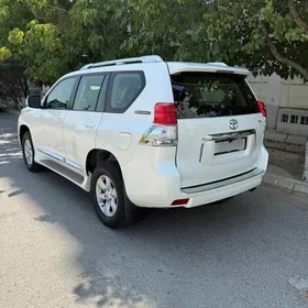 Toyota Land Cruiser Prado 2012