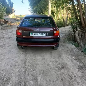 Opel Astra 1992