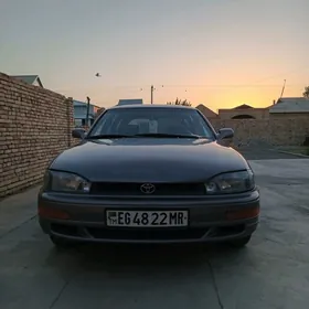 Toyota Camry 1992