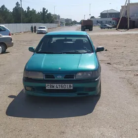 Nissan Primera 1996
