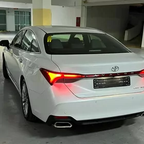 Toyota Avalon 2021
