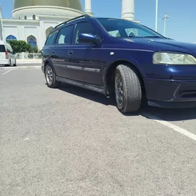 Opel Astra 2000