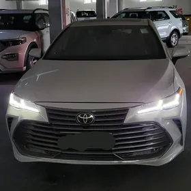 Toyota Avalon 2022