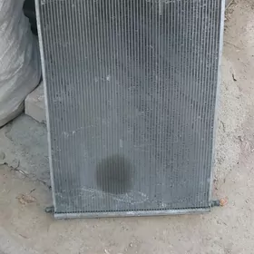 Korollla Radiator kansaner