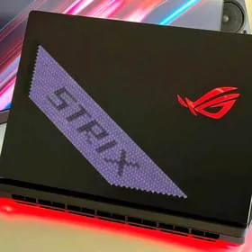 RTX 5090 / Ultra 9 / 2TB SSD