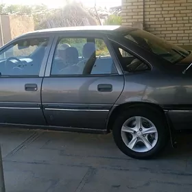 Opel Vectra 1989