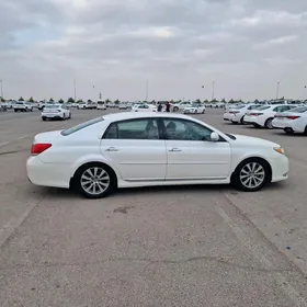 Toyota Avalon 2012