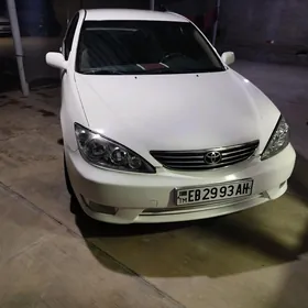 Toyota Camry 2003