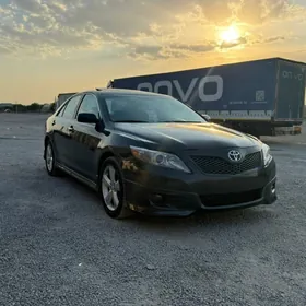 Toyota Camry 2010