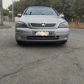 Opel Astra 2003