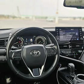 Toyota Camry 2022