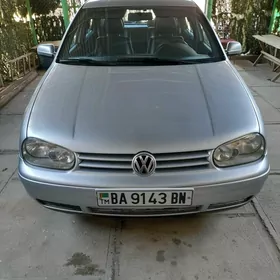 Volkswagen Golf 2000
