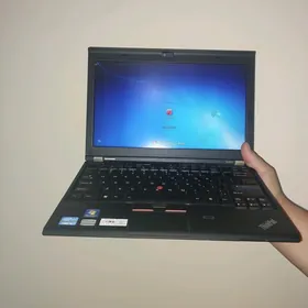 Lenovo ThinkPad X220I Laptop