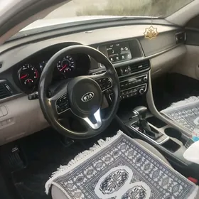 Kia Optima 2018