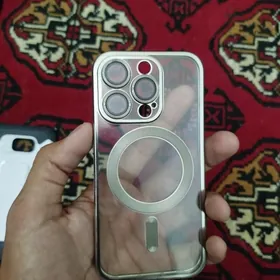 iphone 15 pro cehol