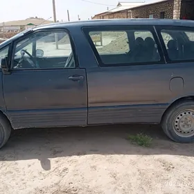 Toyota Previa 1991