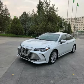 Toyota Avalon 2019