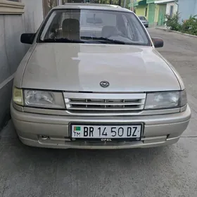 Opel Vectra 1990