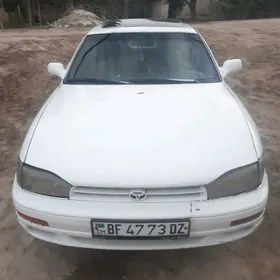 Toyota Camry 1993