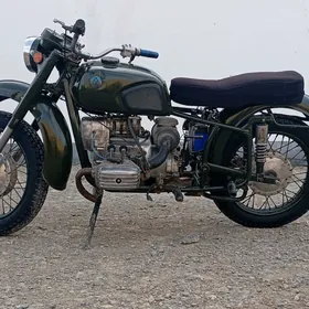 Ural 4320 1990