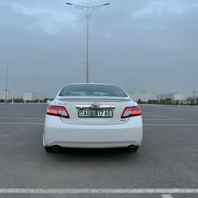 Toyota Camry 2011