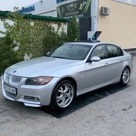BMW 330 2005