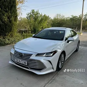 Toyota Avalon 2020