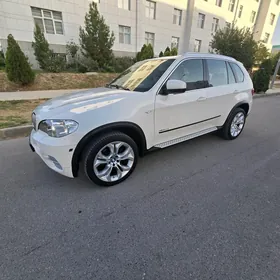 BMW X5 2011