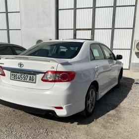 Toyota Corolla 2012