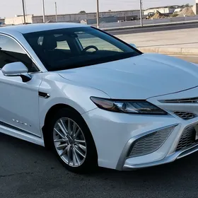 Toyota Camry 2022