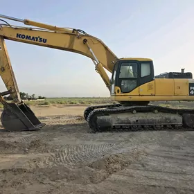 Komatsu HM400-5 2012
