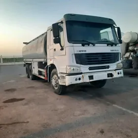 Howo Sinotruk 2012