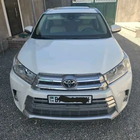 Toyota Highlander 2017