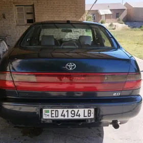 Toyota Corona 1993
