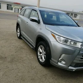 Toyota Highlander 2018