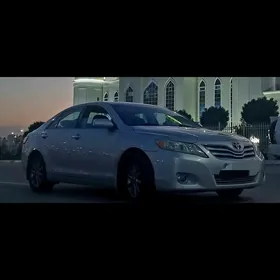 Toyota Camry 2010