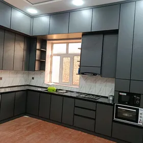 kuhini mebel