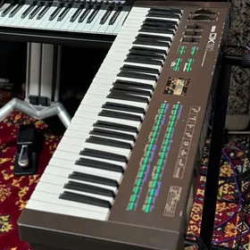 Yamaha Korg Roland